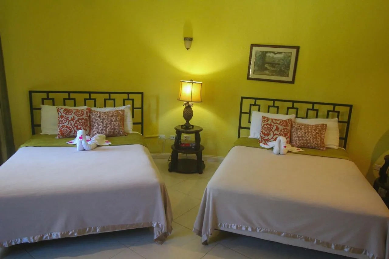 Luxury 10 Bedroom Villa-Millbrooks Montego Bay