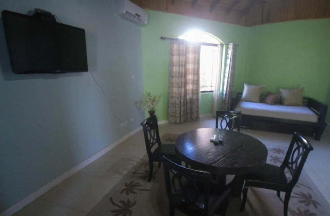 Villa Luxury 10 Bedroom Villa-Millbrooks Montego Bay