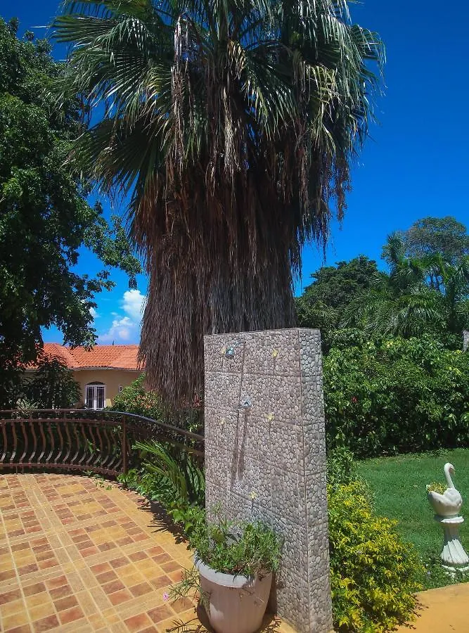 Luxury 10 Bedroom Villa-Millbrooks Montego Bay